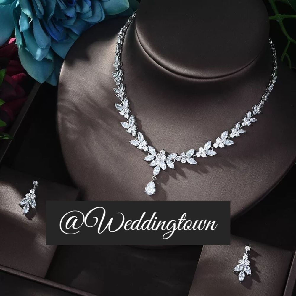 Sale!!! Necklace Earring SET Luxury Statement